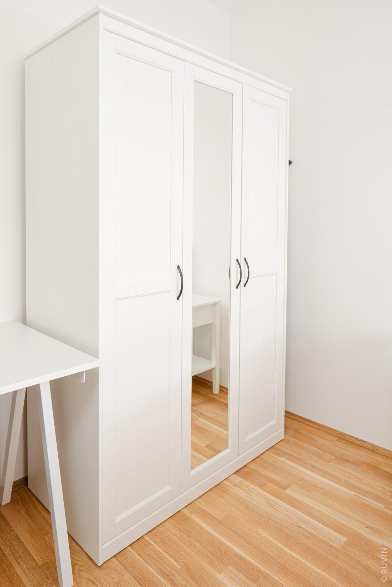 Whats-App Self-Check-In - Apartment Am Hauptbahnhof Грац Экстерьер фото